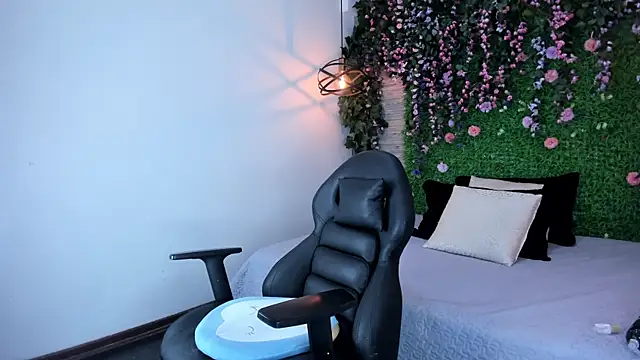 SarahDeyvis's cam snapshot