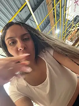 sarah_honey__ live sex cam