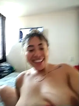 ManuelaVeelez live sex cam