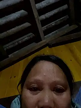 LeoPet2x's cam snapshot