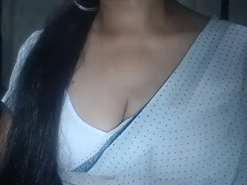 Hotronita123's cam snapshot