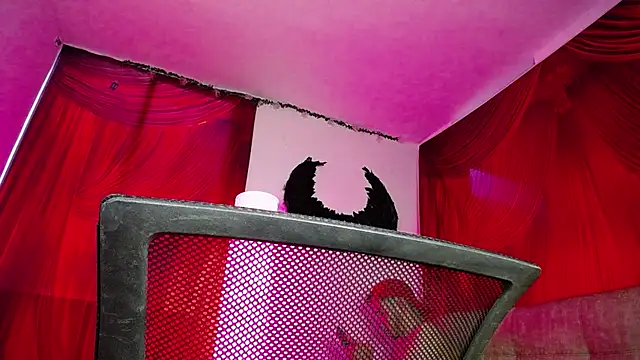 Noha_Lux01 live sex cam