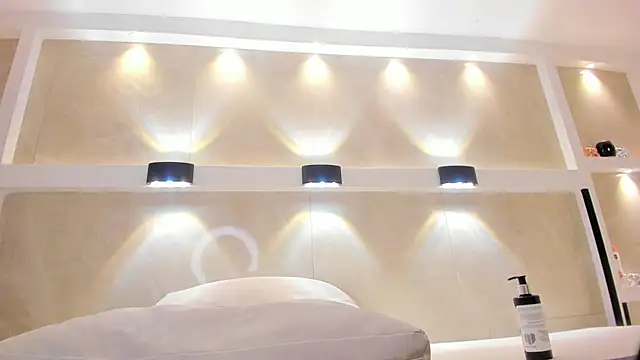 katha_stone's cam snapshot