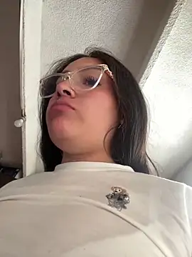 Alyha_Cortes's cam snapshot