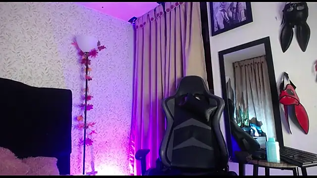 Noise_Lux33's cam snapshot