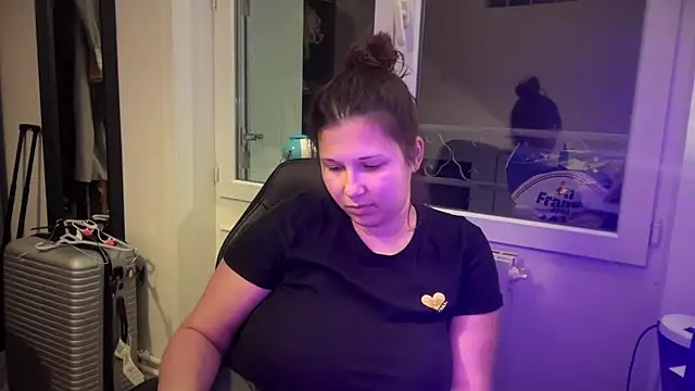 minette-sexy's cam snapshot