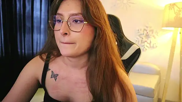 Daisha_Riley's cam snapshot