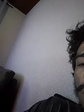 OfficialMineirinho's cam snapshot