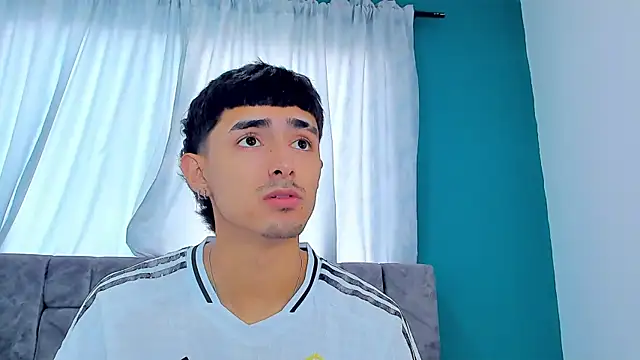 Anthony_carter's cam snapshot