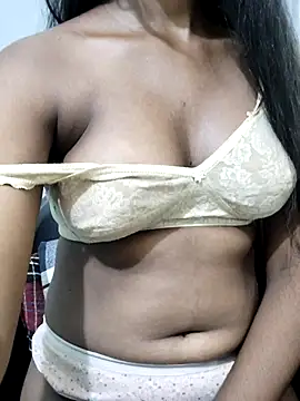 Simran_0011's cam snapshot