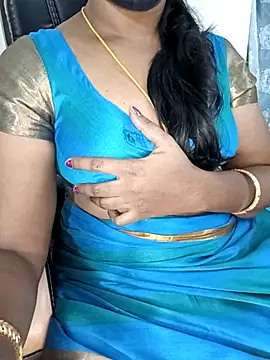 Tamil-hotwife's cam snapshot