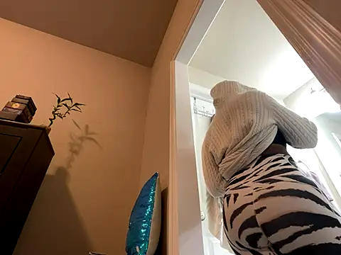 wynterheat live sex cam