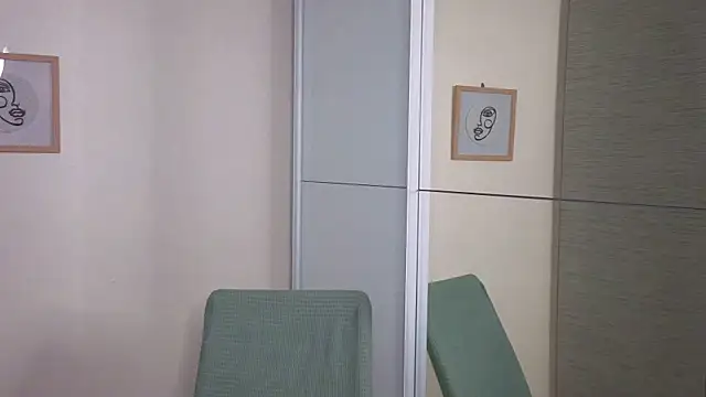 slyshypie live sex cam