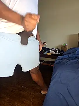 Naughtyhands242's cam snapshot