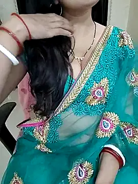 kaamuk_shweta live sex cam