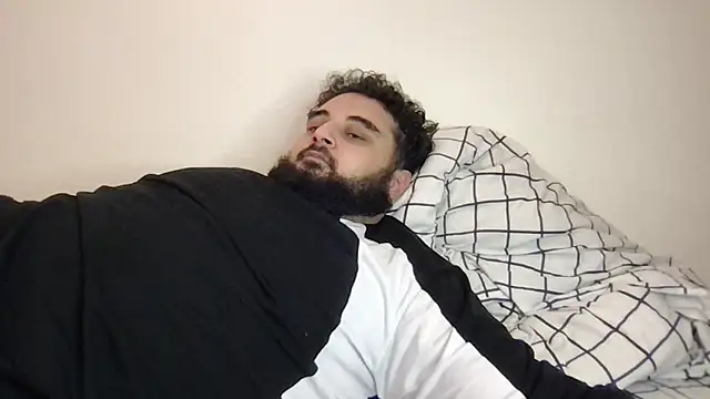 teddy_alan's cam snapshot