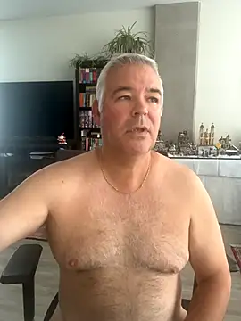 aarosteev2's cam snapshot