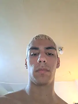 arturo__butera's cam snapshot