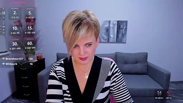 Julia_Wilsone's cam snapshot