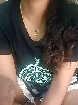 tamil_thaara03's cam snapshot