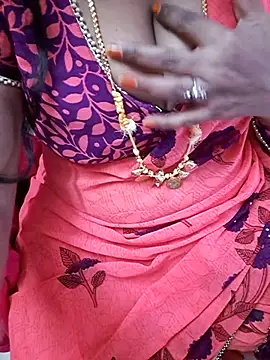 Tamil_Ammani's cam snapshot