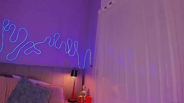 Sofly_s live sex cam