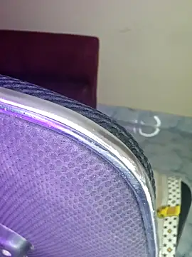 Olivia3's cam snapshot