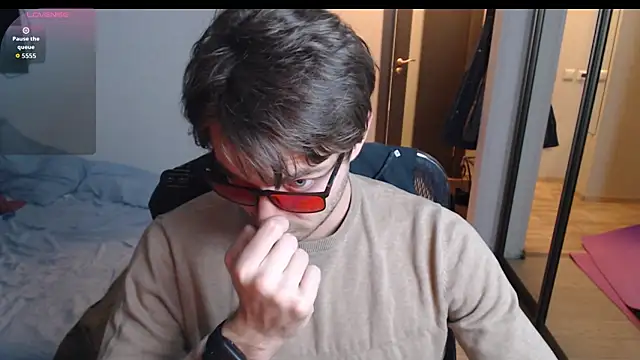 lucky_swimmer's cam snapshot