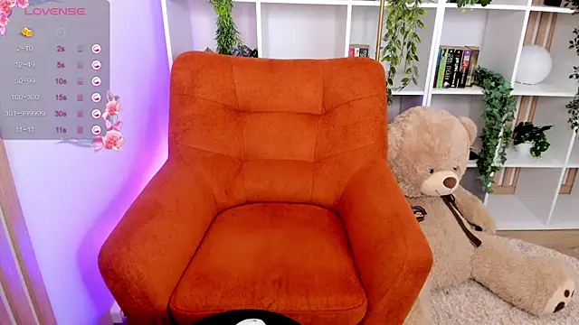 AlineFisher_'s cam snapshot