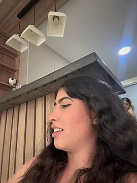 Gaby_zahir_'s cam snapshot