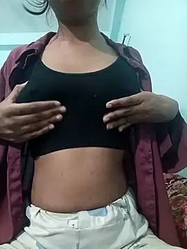 Purnima_18's cam snapshot