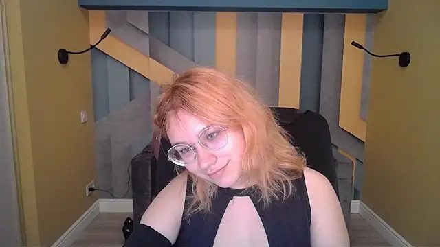 AngelinaLow live sex cam