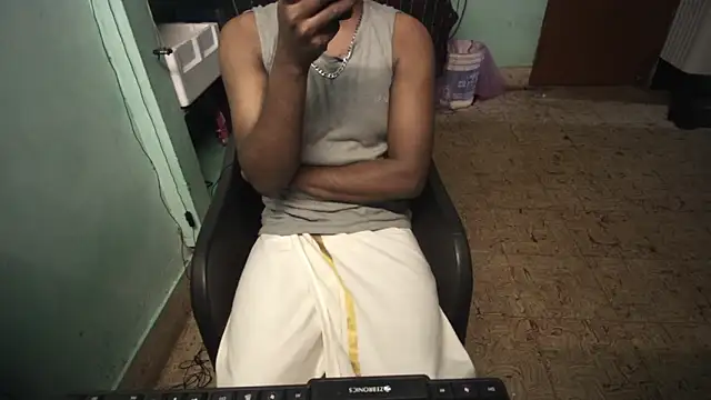 Tamil_KDD live sex cam