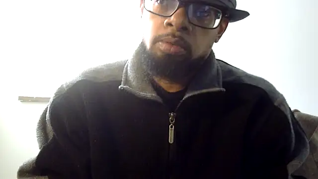 WhiskeyWood_DuhGOD's cam snapshot