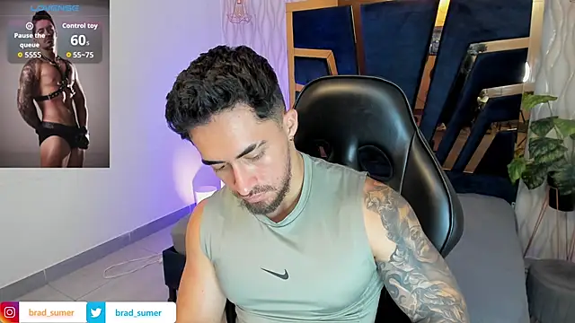 Brad_Summer live sex cam