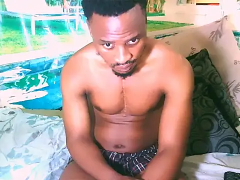 EbonyTiger69's cam snapshot