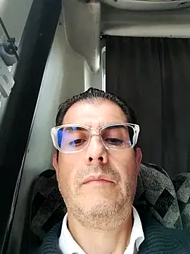 Fuegosutil's cam snapshot