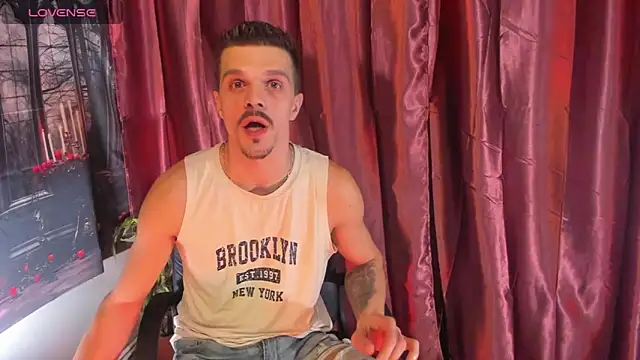 DonyBrown's cam snapshot