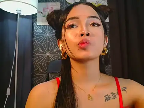 Audrey_Blaise live sex cam