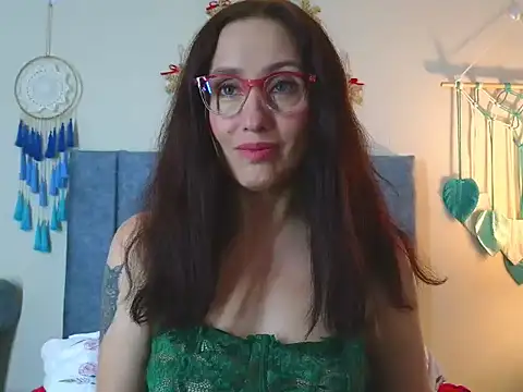 IberianMoonMK live sex cam