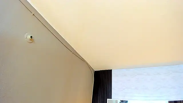 Linda4Petite live sex cam