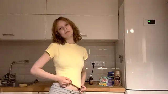 ElfriedaZwack's cam snapshot