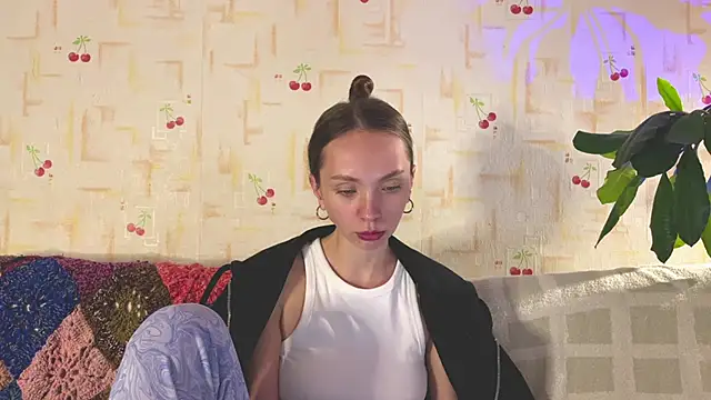 PaulaTisch's cam snapshot