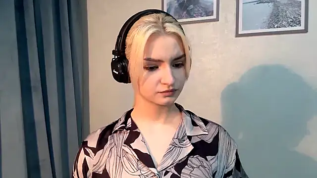 Cindi_Jacobs's cam snapshot