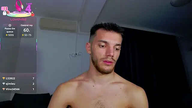 DominicValente's cam snapshot