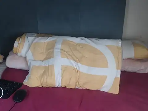 Chocolatebae86's cam snapshot