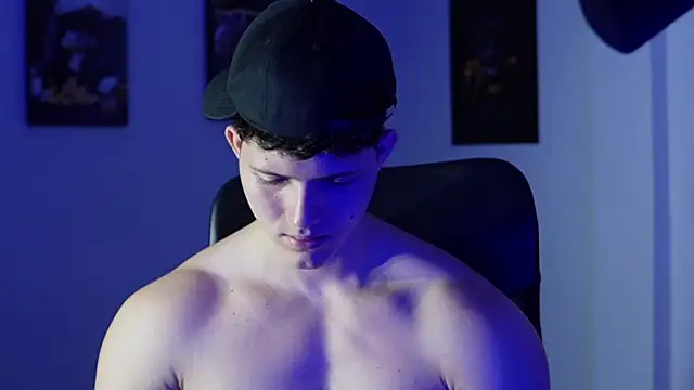 Hazzan_Velez's cam snapshot