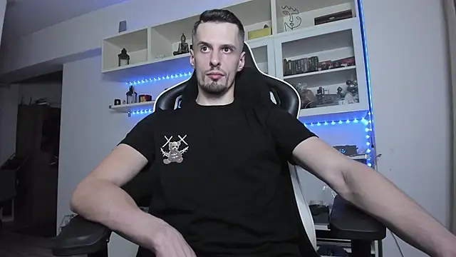 ToddClaytonn's cam snapshot