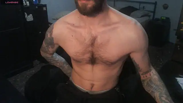 SexxxyLouis's cam snapshot