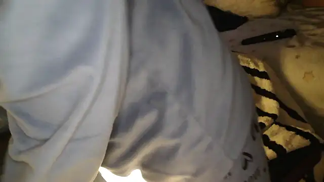 LaRa_forU's cam snapshot